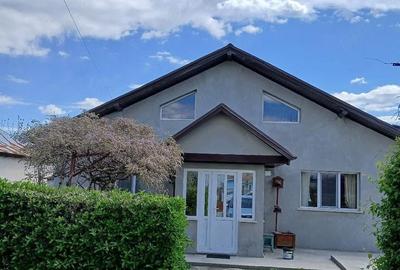 Casă cu Teren 1100 Mp în Boțârlău - 1