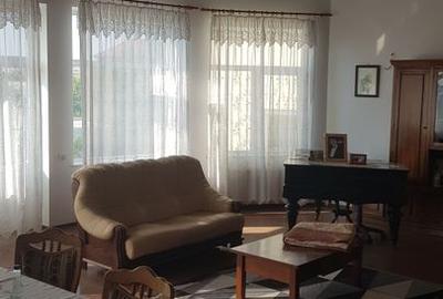 Techirghiol-vila deosebita D+P+1+M - 24