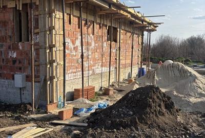 Casă cu 4 camere în Central - 11