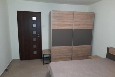 Inchiriere Garsoniera Stradal aproape de metrou - 1