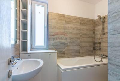 Vanzare vila 4 camere in Tunari | zona linistita - 1