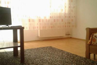 Apartament cu 2 camere decomandat în Drumul Taberei