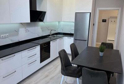 Apartament cu 2 camere în Florilor