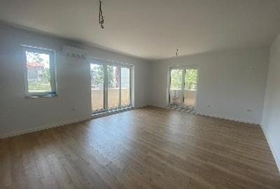 Apartament cu 2 camere semidecomandat în Apărătorii Patriei