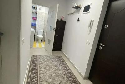 Apartament cu 2 camere decomandat în Ozana