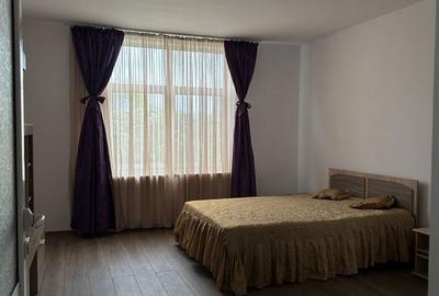 Apartament cu 3 camere în Central - 1
