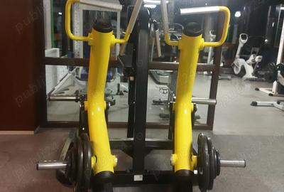 Spațiu comercial, de 220 mp, în Central - 6