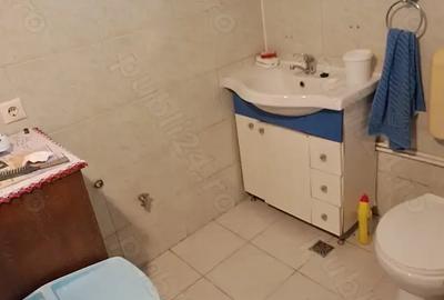 Casa cu 3 camere de vanzare - 9