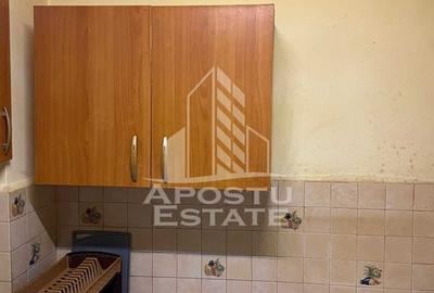 Apartament cu 1 camera, decomandat,parter inalt,zona Kiriac - 4