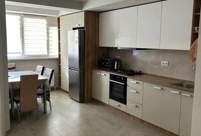 Apartament cu 2 camere decomandat în Soarelui