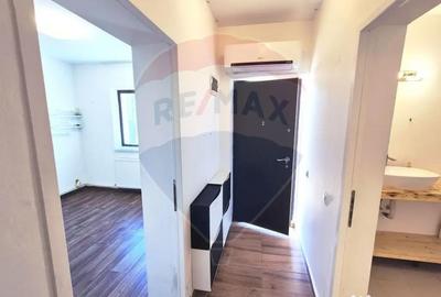 Casă cu 5 camere cu Teren 216 Mp în Vârteju - 5