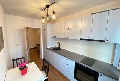 Apartament cu 2 camere decomandat în 13 Septembrie - 2