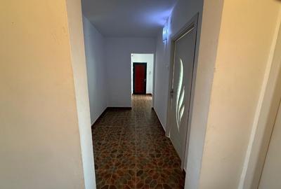 Vand apartament la 100 m de statia de metrou 1 Decembrie 1918 - 7