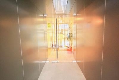 Apartament cu 3 camere semidecomandat, mobilat în Decebal - 25