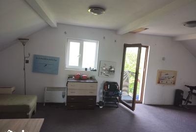 Casă cu 5 camere cu Teren 900 Mp în Central - 11