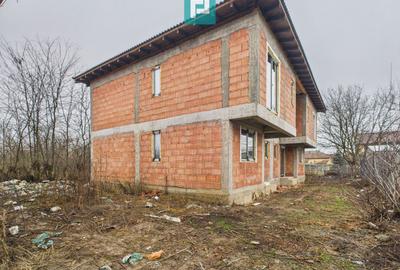 Casă individuală cu 4 camere cu Canalizare în Chișoda - 2