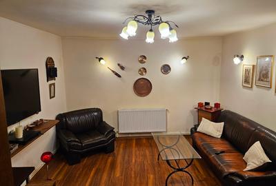 Etaj de vilă cu 4 camere si mansardă. - 6