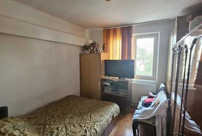 Dristor apartament 3 camere,anul 1985 Dristor apartament 3 camere,anul 1985 - 3