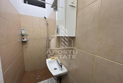 Apartament cu 2 camere 55mp zona centrala - 6