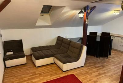 Apartament cu 3 camere decomandat în Central - 4