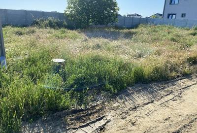 Teren de 410 mp, în Braniște (Podari) - 2