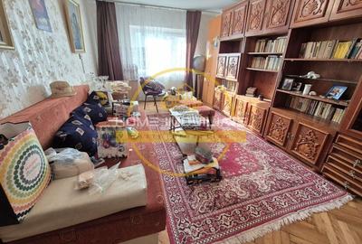 Etaj 2 Apartament 3 Camere Decomandat Pizza Nico - 2