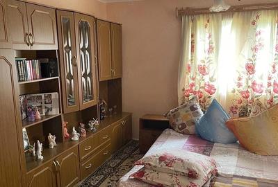 Casă cu 4 camere cu Teren 6 Mp în Lunca - 2