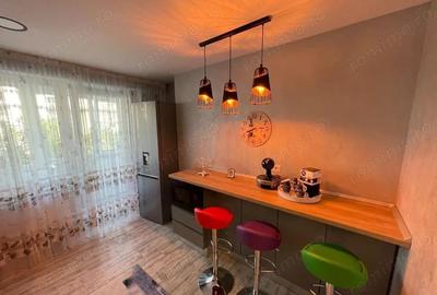 Apartament cu 2 camere decomandat, mobilat în Unirii - 1