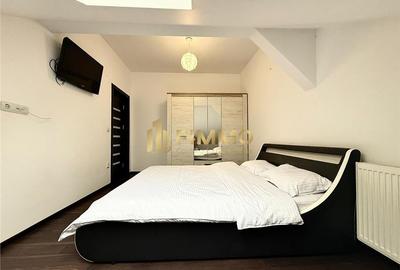 Apartament cu 3 camere decomandat, mobilat în Central