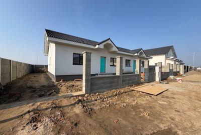 Duplex cu 3 camere cu Canalizare în Bucovăț (Remetea Mare) - 1