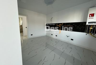 Duplex cu 4 camere cu Canalizare în Rediu - 13