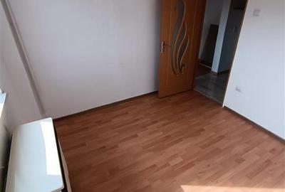Apartament cu 2 camere semidecomandat în Viziru 3 - 3