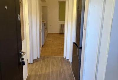 Garsonieră decomandată în Berceni