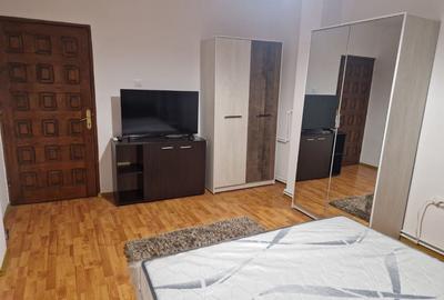 Apartament cu 2 camere decomandat, mobilat în 1 Mai - 2