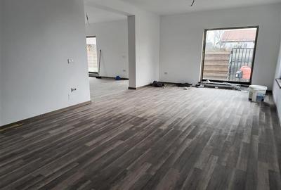 Oportunitate! Casa spatioasa, individuala, in Stupini, Brasov - 11