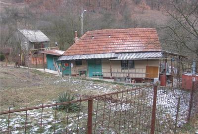 Teren de 39 mp, în Aurel Vlaicu - 3