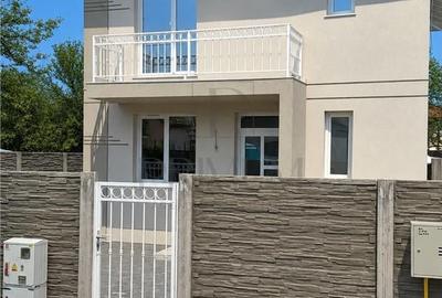 Casă cu 4 camere cu Teren 500 Mp în Moșnița Nouă