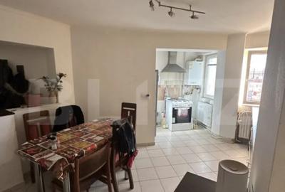 Apartament cu 3 camere semidecomandat în Micro 16 - 6