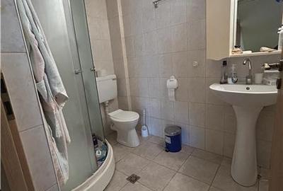 Casă individuală cu 8 camere cu Canalizare în Agigea - 19