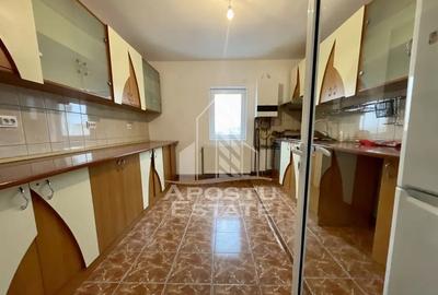 Apartament cu 3 camere decomandat în Girocului - 8