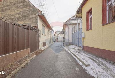 Casă cu 3 camere cu Teren 149 Mp în Centrul Istoric - 18