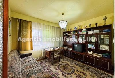 Ap. 4 camere in Deva, zona ultracentrala, Str. Imparatul Traian, 95 mp, etaj 3, decomandat. - 15