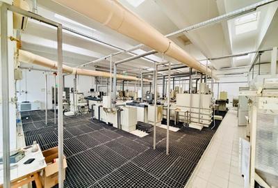 Bloc cu doua etaje de inchiriat, 2200 mp - 5 euro mp, Langa M Dimitrie Leonida - 9