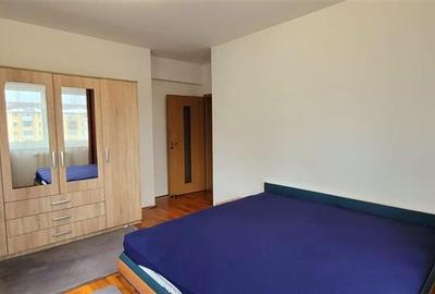 Apartament cu 3 camere decomandat, mobilat în Hipodrom 4 - 2
