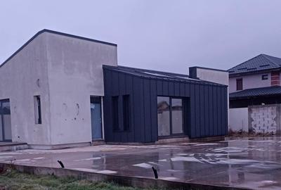MOCIRA casa pe 1 nivel semifinisata 130mp utili cu teren 5.5ari! - 2