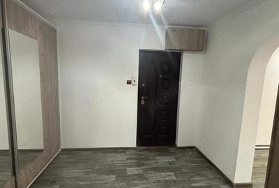Apartament cu 4 camere semidecomandat în Central - 5