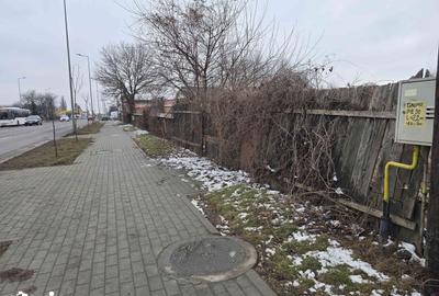 Teren de 2286 mp, în Republicii - 4
