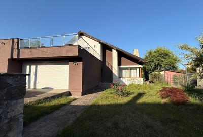 Casă cu 4 camere în Central - 3