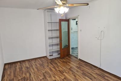 Apartament 3 camere Titan-Baraj Dunarii Piata Minis Propietar
