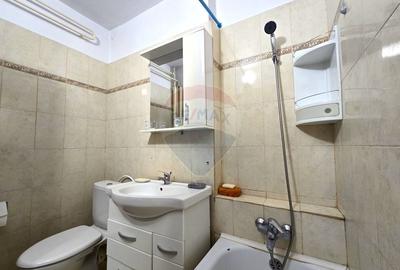 Apartament cu 3 camere semidecomandat, mobilat în Ștefan cel Mare - 9